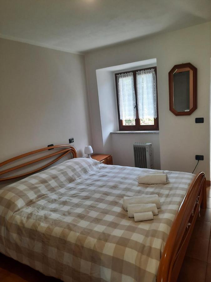 Bed&Breakfast Castello Regina Brembilla Esterno foto